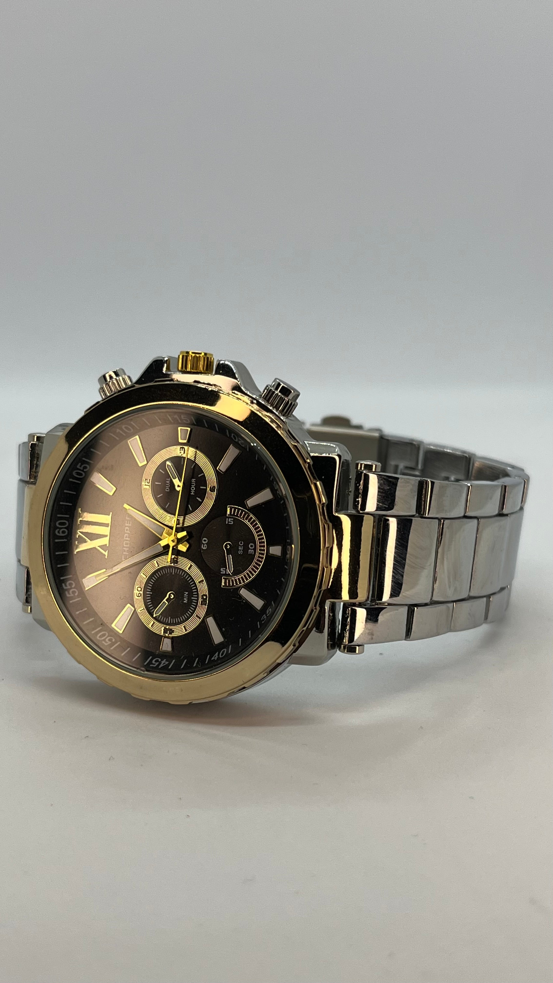 Valessi Executive Silver Gold Black – Gümüş/Gold Çelik Kordon Siyah Kadran – Erkek Saat