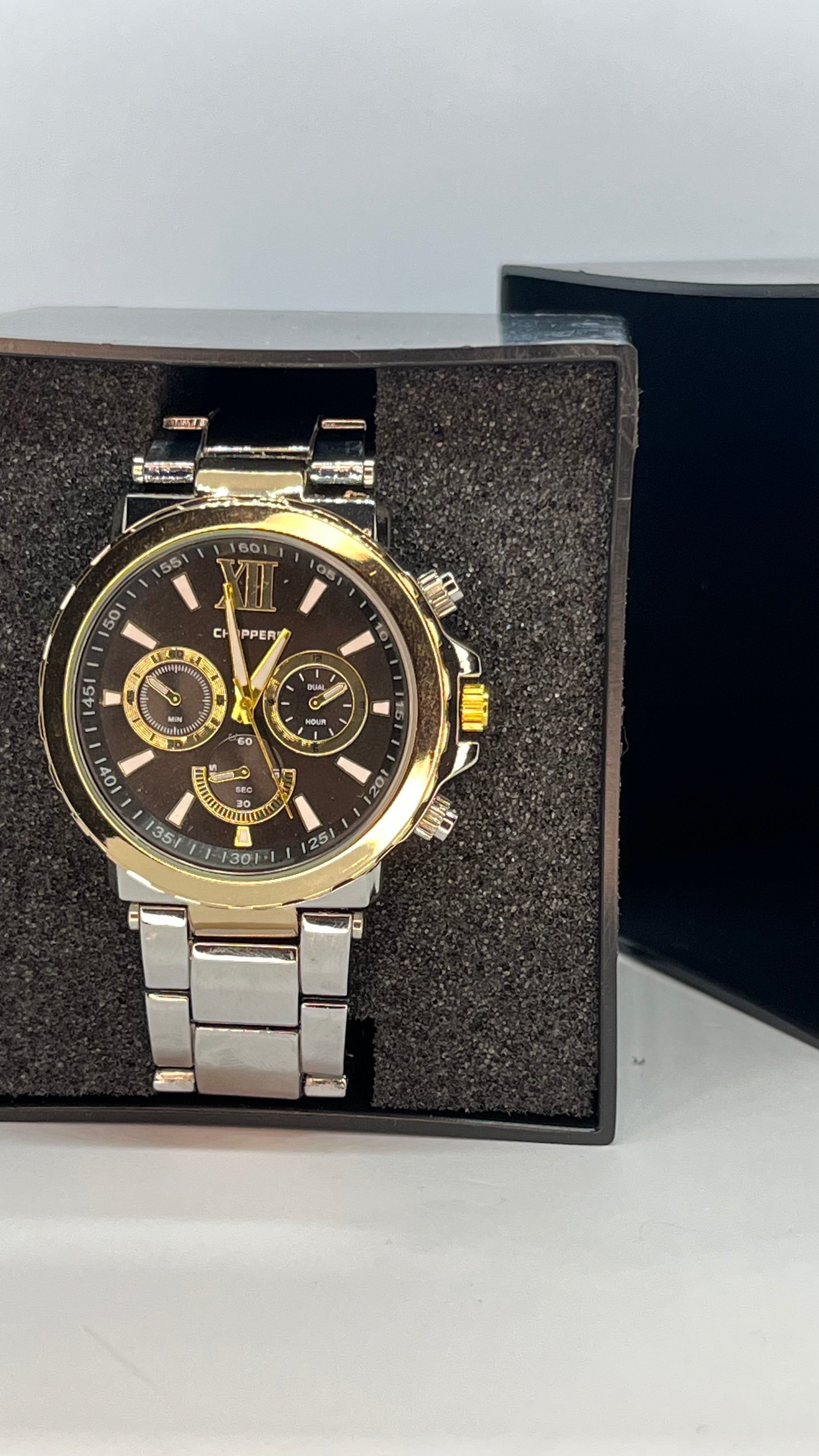 Valessi Executive Silver Gold Black – Gümüş/Gold Çelik Kordon Siyah Kadran – Erkek Saat