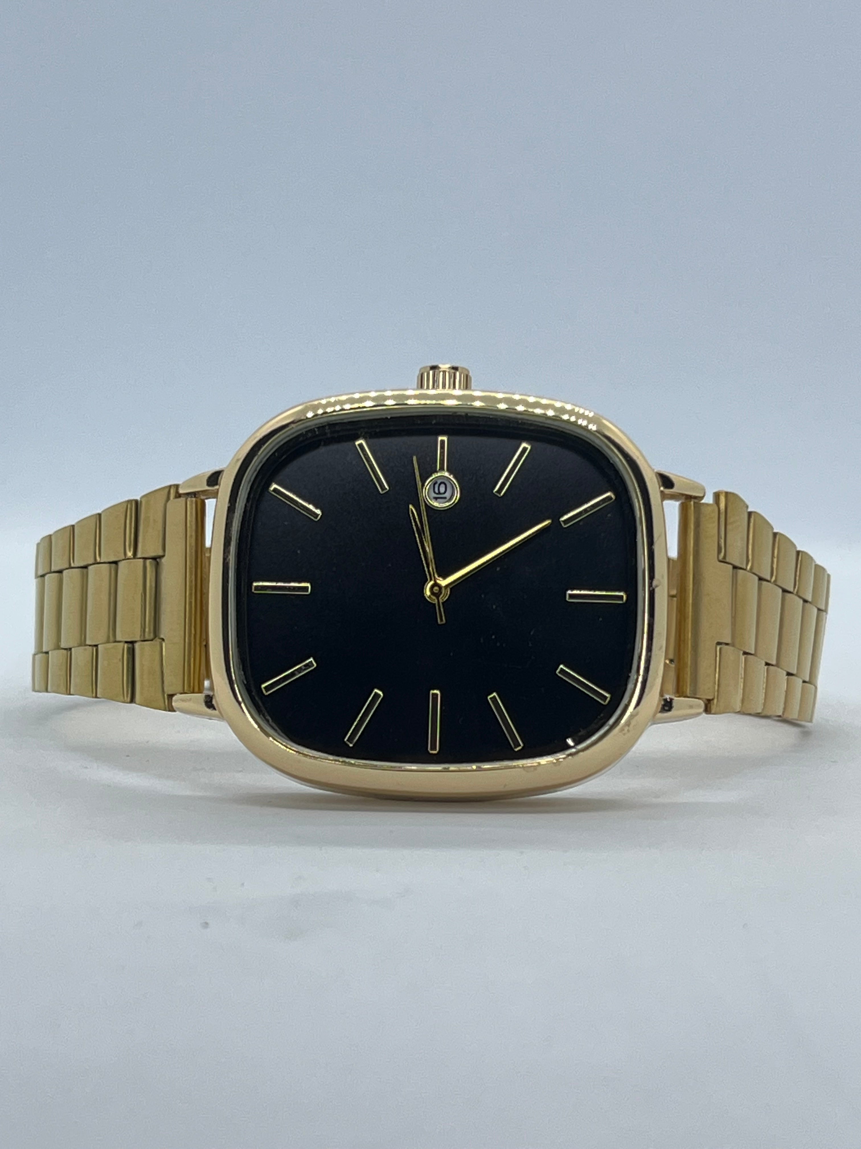 Valessi Executive Gold Black – Gold Çelik Kordon Siyah Kadran – Erkek Saati