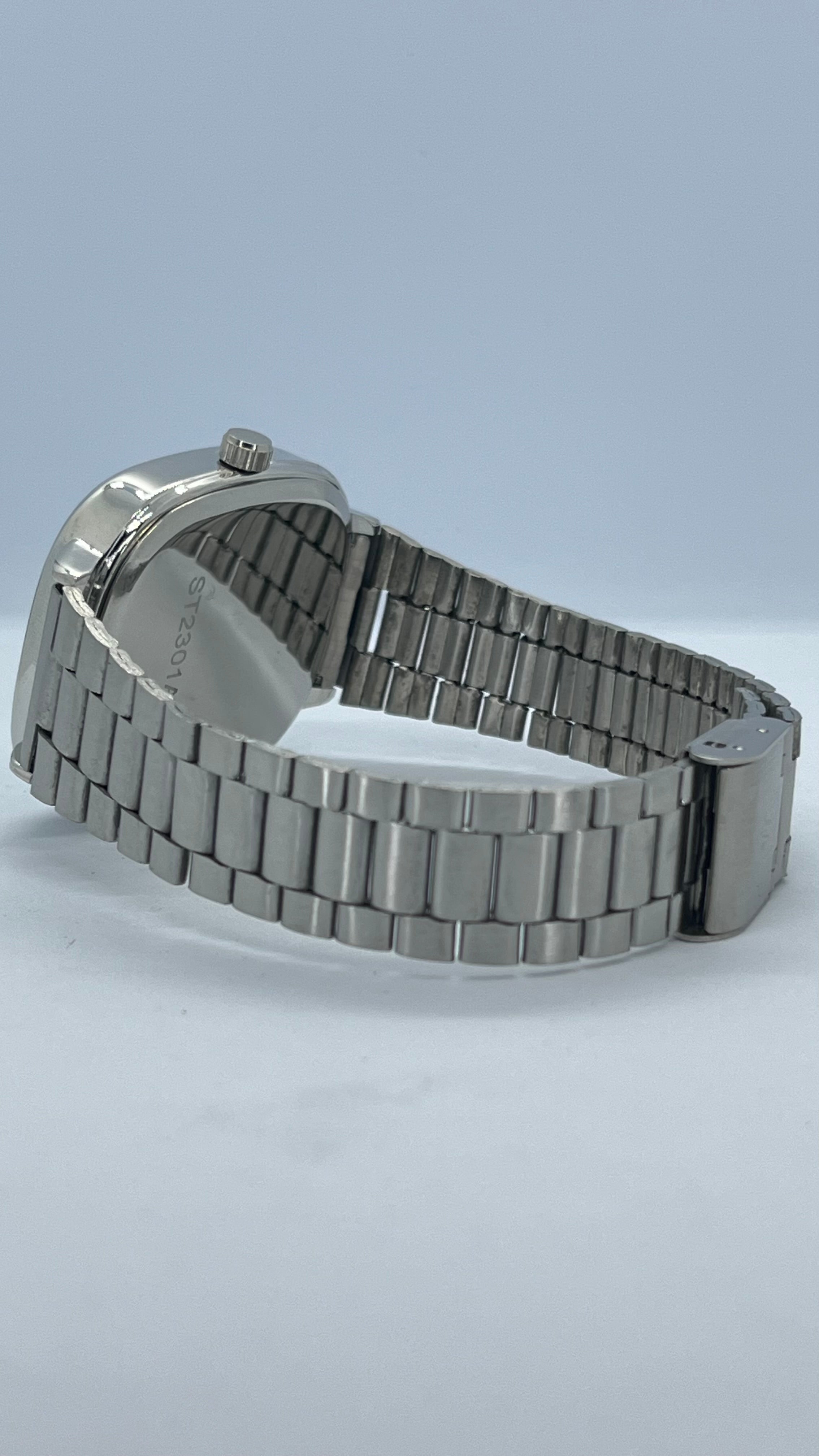 Valessi Executive Silver Blue – Gümüş Çelik Kordon Mavi Kadran – Erkek Saat