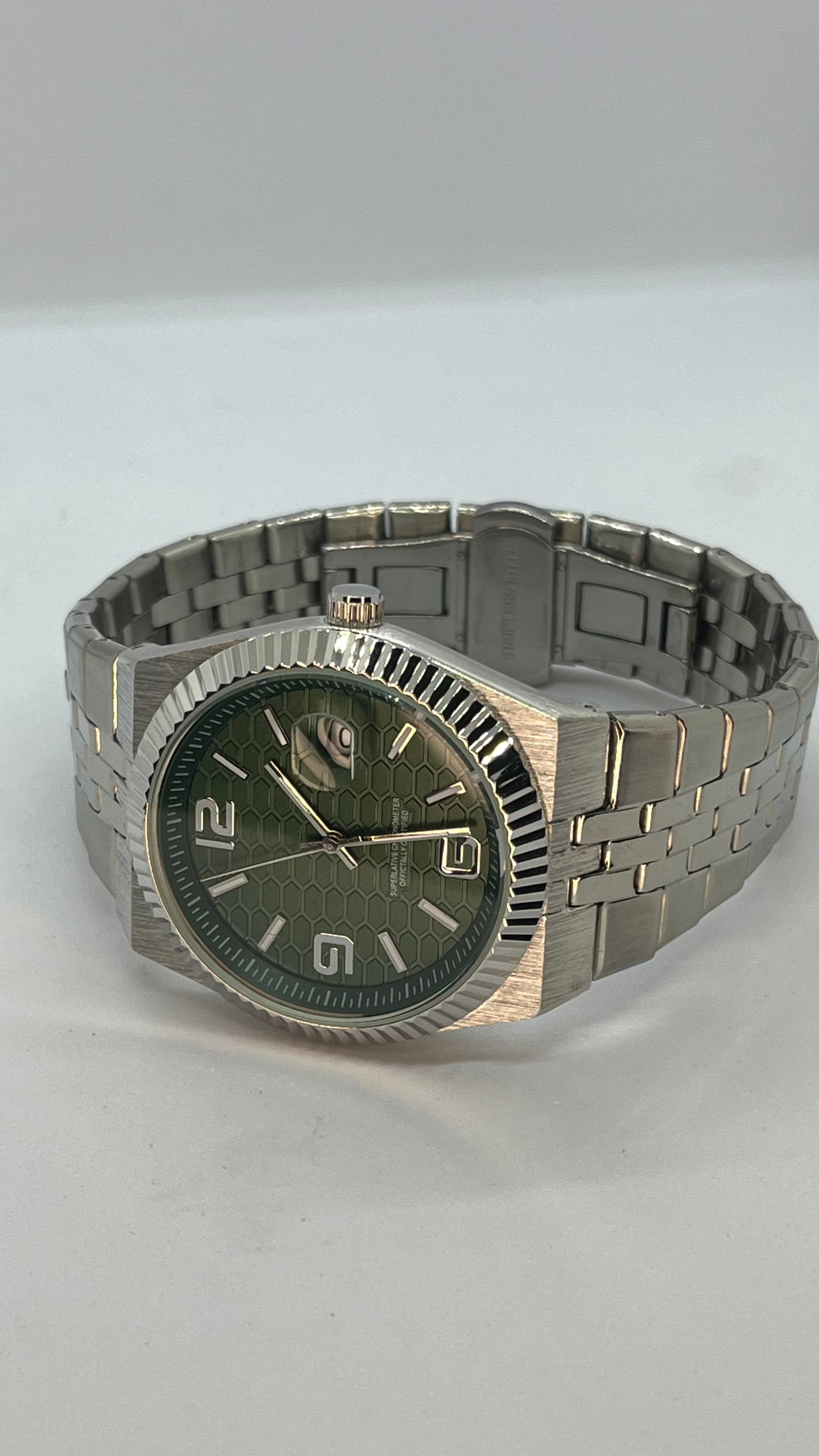 Valessi Executive Silver Green – Gümüş Çelik Kordon Yeşil Kadran – Erkek Saat