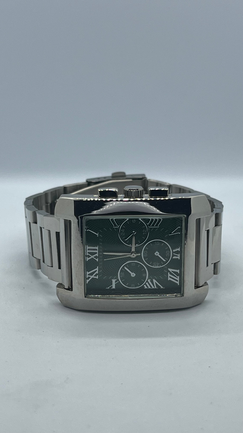 Valessi Executive Silver Green – Dikdörtgen Çelik Kasa Gümüş Kordon Yeşil Kadran – Erkek Saati