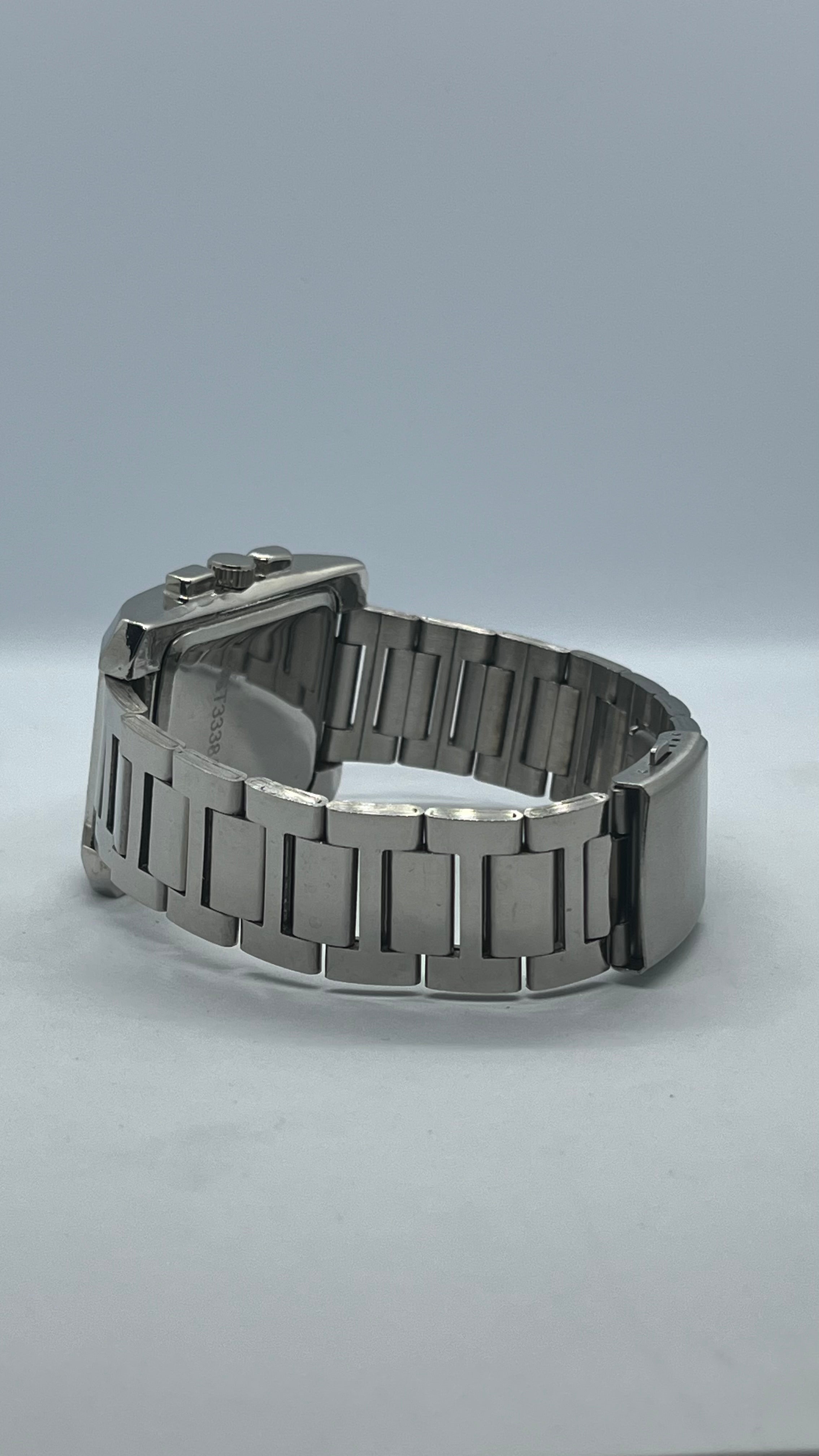 Valessi Executive Silver Green – Dikdörtgen Çelik Kasa Gümüş Kordon Yeşil Kadran – Erkek Saati