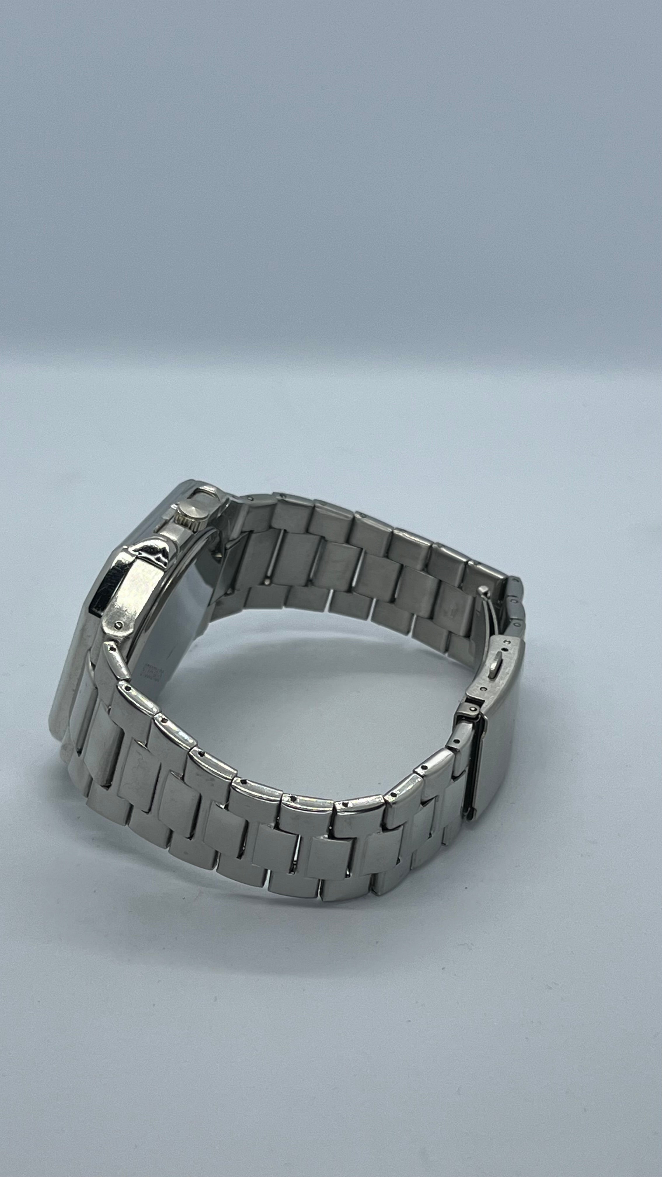 Valessi Executive Prime Silver Black – Gümüş Çelik Kordon Siyah Kadran – Erkek Saati